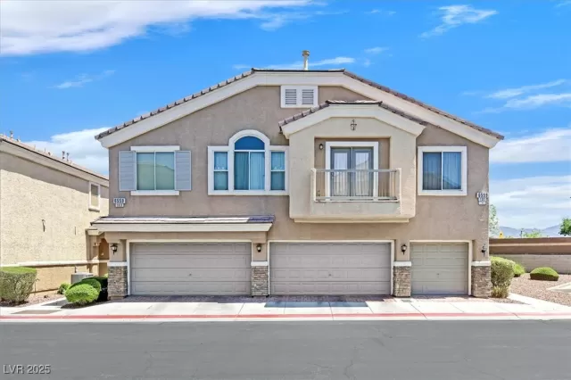 MLS: 2692627 Condo For Sale