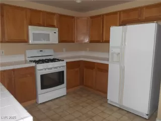 Photo #5: 2692637 Listing 