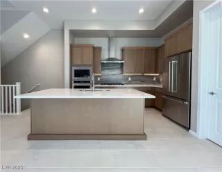 Photo #6: 2692642 Listing