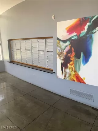 Photo #3: 2692698 Listing 