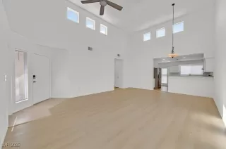 Photo #2: 2692699 Listing