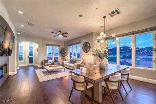 Photo #3: 2692709 Listing