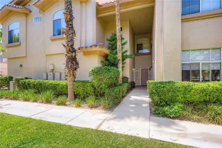 Photo #2: 2692710 Listing 