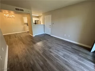 Photo #2: 2692720 Listing 