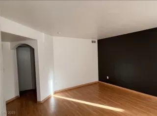 Photo #6: 2692753 Listing 