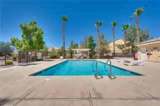 Photo #1: 2692759 Listing 