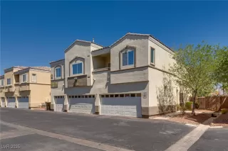 Photo #2: 2692759 Listing 