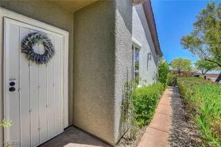 Photo #3: 2692780 Listing 