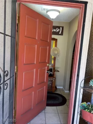 Photo #3: 2692791 Listing