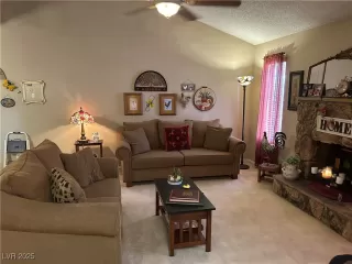 Photo #6: 2692791 Listing