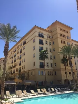 Photo #1: 2692799 Listing