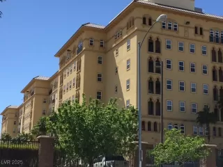 Photo #3: 2692799 Listing