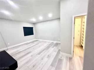 Photo #6: 2692801 Listing 