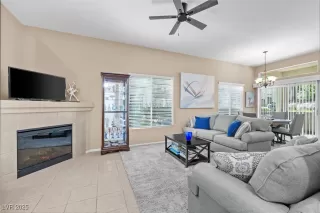 Photo #6: 2692802 Listing 