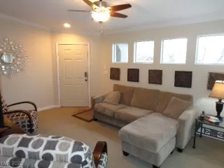 Photo #1: 2692852 Listing 