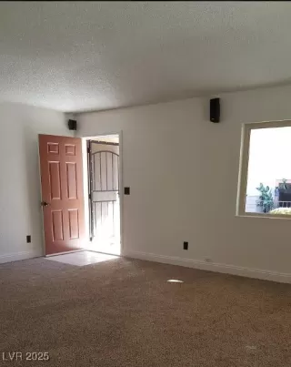 Photo #1: 2692858 Listing