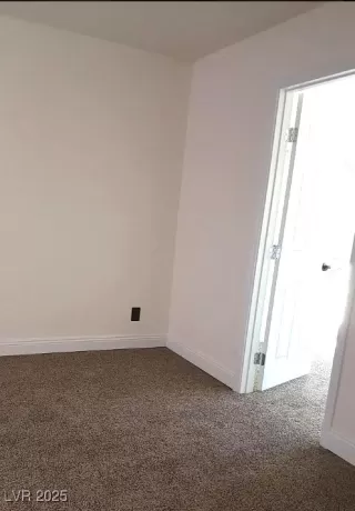 Photo #3: 2692858 Listing