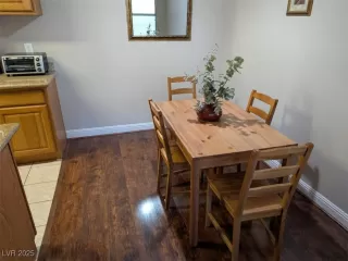 Photo #4: 2692860 Listing