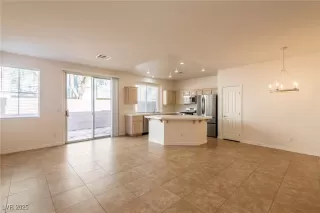 Photo #3: 2692894 Listing