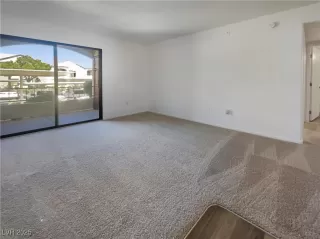 Photo #2: 2692900 Listing 