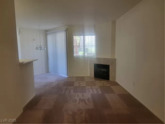 MLS: 2692924 Condo For Sale