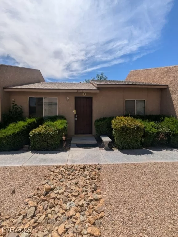 MLS: 2692925 Condo For Sale