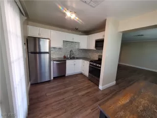 Photo #6: 2692971 Listing 