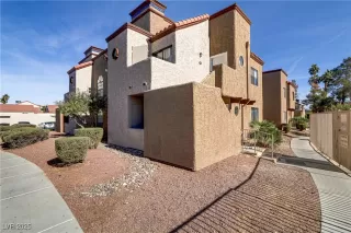 Photo #2: 2692982 Listing 