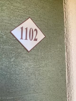 Photo #3: 2693005 Listing 