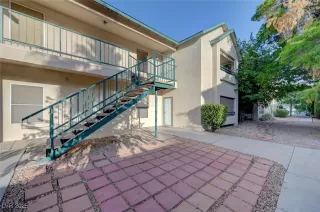 Photo #1: 2693018 Listing 