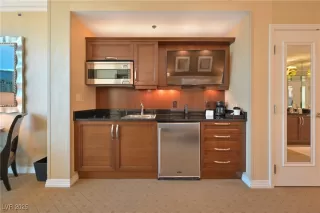 Photo #2: 2693024 Listing 