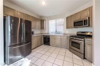 Photo #6: 2693029 Listing 