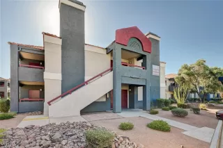 Photo #3: 2693035 Listing