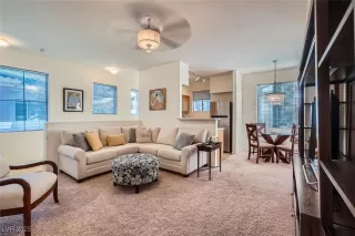 Photo #4: 2693043 Listing 