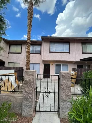 Photo #2: 2693079 Listing 