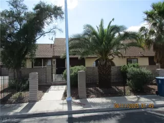 Photo #1: 2693097 Listing 