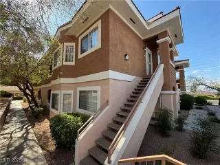 Photo #2: 2693113 Listing 