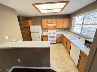 Photo #6: 2693113 Listing 