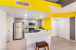 Photo #6: 2693133 Listing 