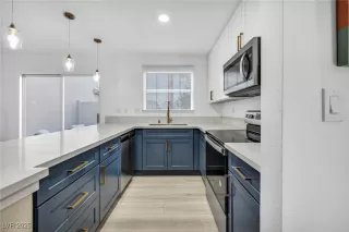 Photo #6: 2693135 Listing