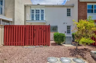 Photo #2: 2693151 Listing 