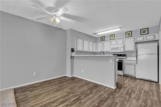 Photo #2: 2693180 Listing