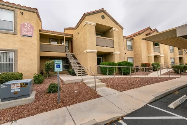 MLS: 2693185 Condo For Sale