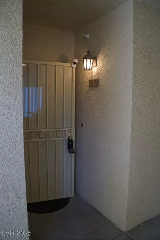 MLS: 2693189 Condo For Sale