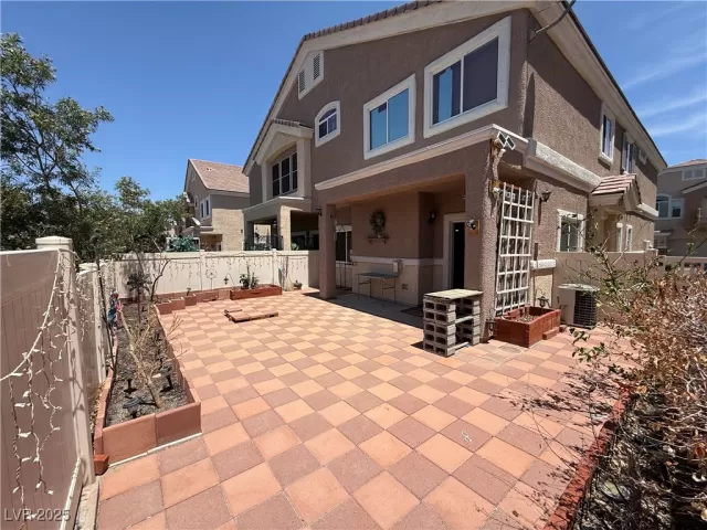 MLS: 2693210 Condo For Sale