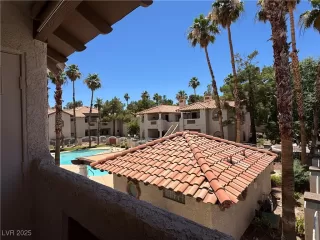 Photo #2: 2693213 Listing 