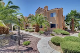 More Details about MLS # 2693241 : 900 HEAVENLY HILLS COURT 114
