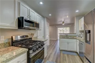 Photo #4: 2693257 Listing