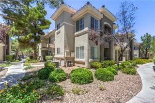 Photo #1: 2693265 Listing 