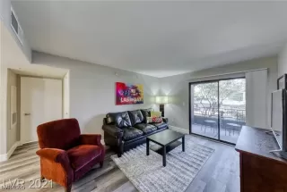 Photo #6: 2693291 Listing 